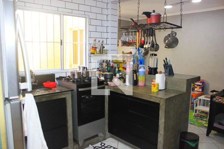 Casa à venda com 115m², 2 quartos e 2 vagasCozinha