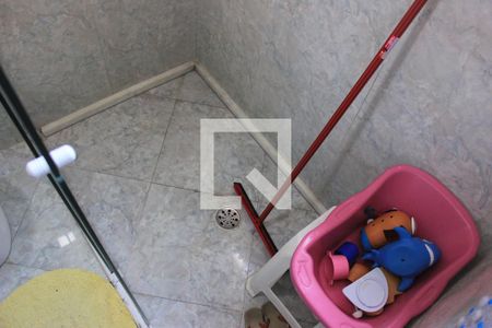 Casa à venda com 115m², 2 quartos e 2 vagasBanheiro da Suíte 2