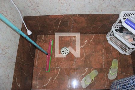 Casa à venda com 115m², 2 quartos e 2 vagasBanheiro da Suíte 1