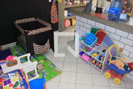 Casa à venda com 115m², 2 quartos e 2 vagasCozinha