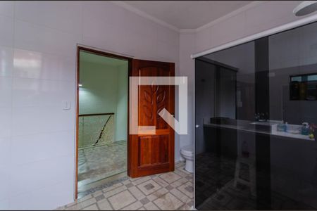 Casa à venda com 270m², 3 quartos e 4 vagasBanheiro