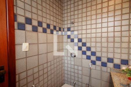 Casa à venda com 244m², 3 quartos e 3 vagasLavabo da Sala