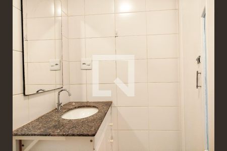 Apartamento para alugar com 61m², 3 quartos e 1 vaga Apartamento para alugar com 61m², 3 quartos e 1 vagaBanheiro