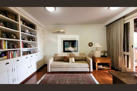 Casa de condomínio à venda com 640m², 4 quartos e 4 vagasSala/Suite3