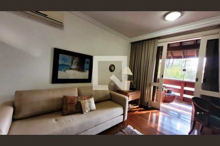 Casa de condomínio à venda com 640m², 4 quartos e 4 vagasSala/Suite3