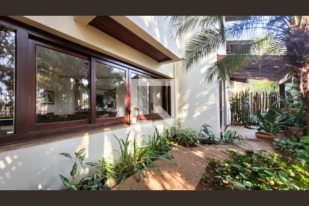 Casa de condomínio à venda com 640m², 4 quartos e 4 vagasÁrea externa