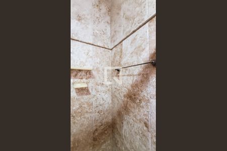 Casa de condomínio à venda com 640m², 4 quartos e 4 vagasBanheiro Varanda Sala/Suite3