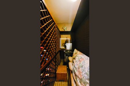 Casa de condomínio à venda com 640m², 4 quartos e 4 vagasSala bar