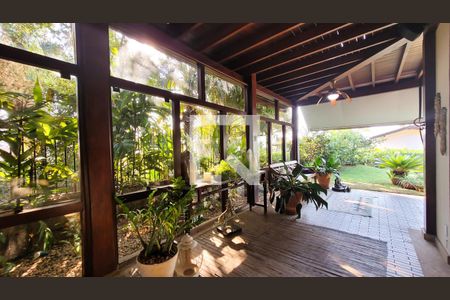 Casa de condomínio à venda com 640m², 4 quartos e 4 vagasÁrea externa