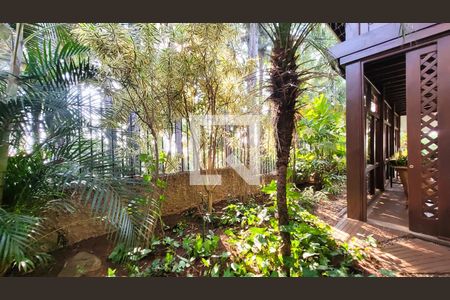 Casa de condomínio à venda com 640m², 4 quartos e 4 vagasÁrea externa