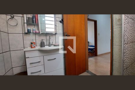 Apartamento à venda com 104m², 3 quartos e 1 vaga Apartamento à venda com 104m², 3 quartos e 1 vagaBanheiro