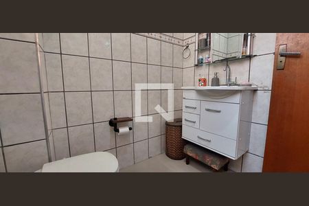 Apartamento à venda com 104m², 3 quartos e 1 vaga Apartamento à venda com 104m², 3 quartos e 1 vagaBanheiro