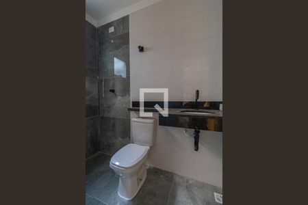 Casa à venda com 135m², 3 quartos e 2 vagasBanheiro