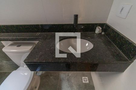 Casa à venda com 135m², 3 quartos e 2 vagasBanheiro