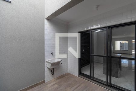 Casa à venda com 135m², 3 quartos e 2 vagasÁrea de Serviço