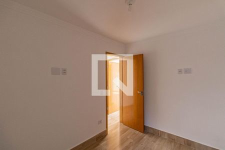 Casa à venda com 135m², 3 quartos e 2 vagasQuarto 2