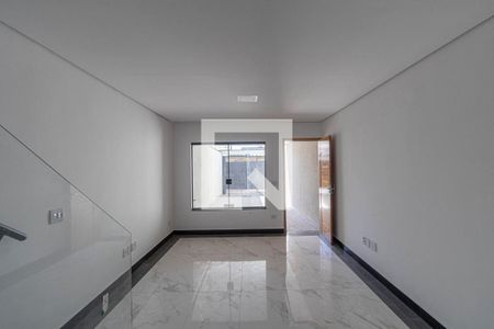 Sala e Cozinha de casa à venda com 3 quartos, 135m² em Vila São Geraldo, São Paulo