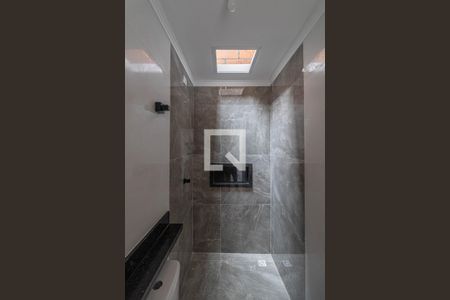 Casa à venda com 135m², 3 quartos e 2 vagas Casa à venda com 135m², 3 quartos e 2 vagasBanheiro Suíte