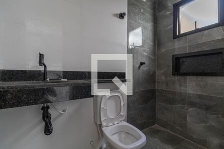 Casa à venda com 135m², 3 quartos e 2 vagas Casa à venda com 135m², 3 quartos e 2 vagasBanheiro