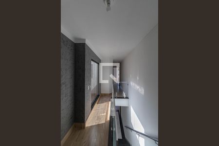 Casa à venda com 135m², 3 quartos e 2 vagas Casa à venda com 135m², 3 quartos e 2 vagasCorredor