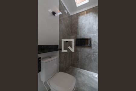 Casa à venda com 135m², 3 quartos e 2 vagas Casa à venda com 135m², 3 quartos e 2 vagasBanheiro Suíte