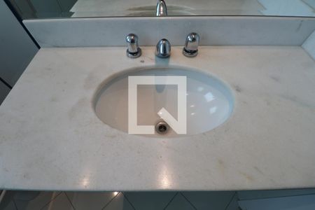 Casa para alugar com 600m², 5 quartos e 5 vagasBanheiro Suíte 5
