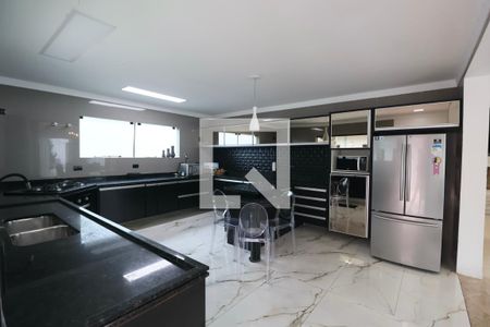 Cozinha de casa para alugar com 5 quartos, 600m² em Enseada, Guarujá