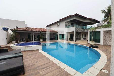 Casa para alugar com 600m², 5 quartos e 5 vagasVaranda - Piscina
