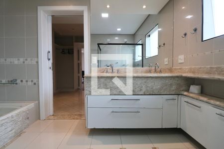 Casa para alugar com 600m², 5 quartos e 5 vagasBanheiro Suíte 3