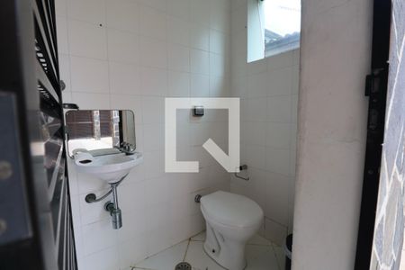 Casa para alugar com 600m², 5 quartos e 5 vagasLavabo 2