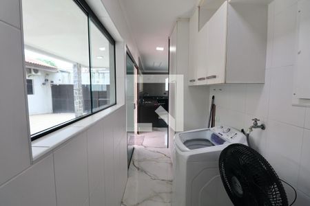 Área de Serviço de casa para alugar com 5 quartos, 600m² em Enseada, Guarujá