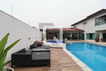 Casa para alugar com 600m², 5 quartos e 5 vagasVaranda - Piscina
