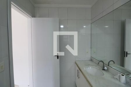 Casa para alugar com 600m², 5 quartos e 5 vagasBanheiro Suíte