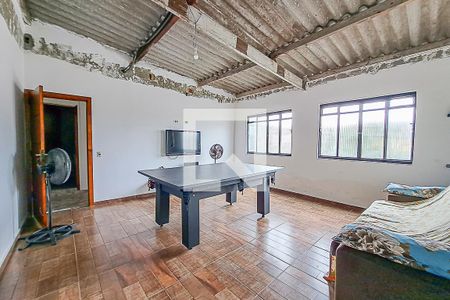 Casa à venda com 230m², 3 quartos e 2 vagasÁrea comum