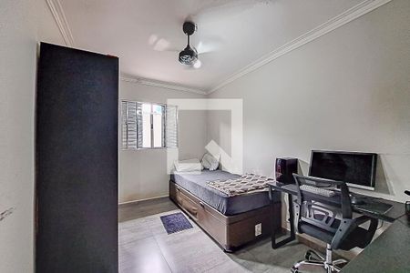 Casa à venda com 230m², 3 quartos e 2 vagasQuarto 2