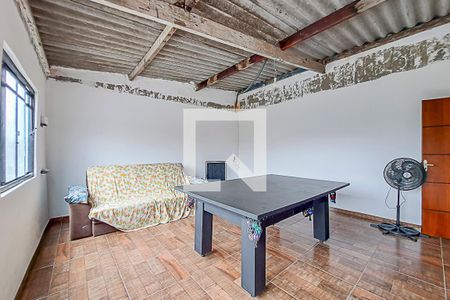 Casa à venda com 230m², 3 quartos e 2 vagasÁrea comum