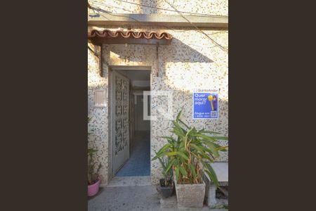 Apartamento para alugar com 78m², 2 quartos e sem vagaFachada