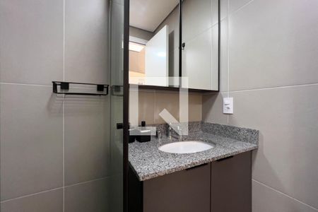 Banheiro de kitnet/studio à venda com 1 quarto, 23m² em Vila Mariana, São Paulo