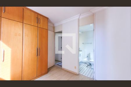 Apartamento para alugar com 75m², 3 quartos e 1 vaga Apartamento para alugar com 75m², 3 quartos e 1 vagaSuite