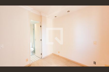 Apartamento para alugar com 75m², 3 quartos e 1 vaga Apartamento para alugar com 75m², 3 quartos e 1 vagaSuite