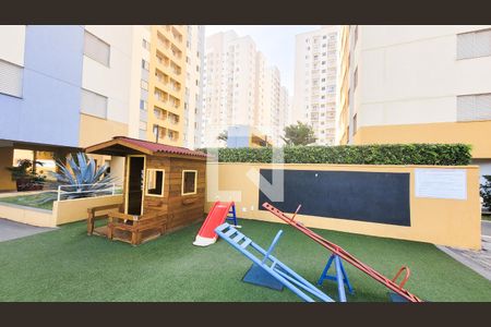 Apartamento para alugar com 75m², 3 quartos e 1 vaga Apartamento para alugar com 75m², 3 quartos e 1 vagaÁrea comum - Playground