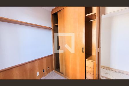 Apartamento para alugar com 75m², 3 quartos e 1 vaga Apartamento para alugar com 75m², 3 quartos e 1 vagaEscritório