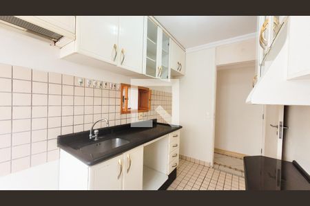Apartamento para alugar com 75m², 3 quartos e 1 vaga Apartamento para alugar com 75m², 3 quartos e 1 vagaCozinha