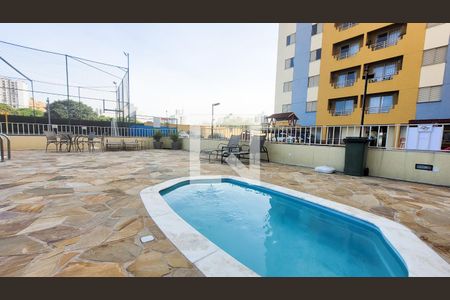 Apartamento para alugar com 75m², 3 quartos e 1 vaga Apartamento para alugar com 75m², 3 quartos e 1 vagaÁrea comum - Piscina
