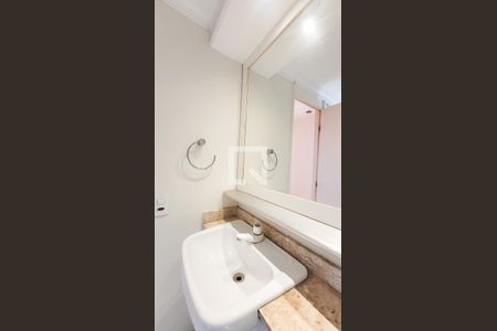 Apartamento para alugar com 75m², 3 quartos e 1 vaga Apartamento para alugar com 75m², 3 quartos e 1 vagaBanheiro da Suite