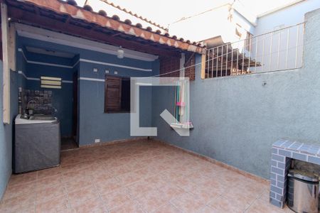 Casa à venda com 90m², 3 quartos e 1 vaga Casa à venda com 90m², 3 quartos e 1 vagaQuintal