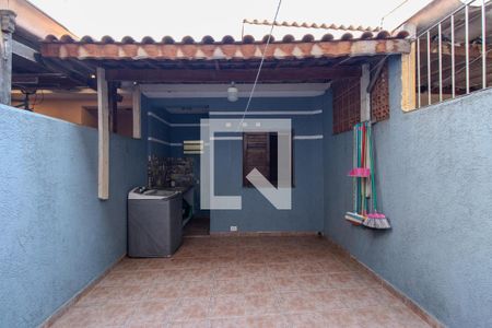 Casa à venda com 90m², 3 quartos e 1 vaga Casa à venda com 90m², 3 quartos e 1 vagaQuintal
