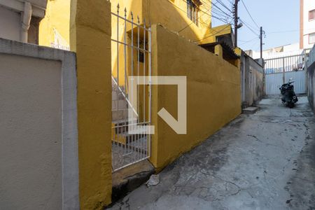 Casa para alugar com 32m², 1 quarto e sem vaga Casa para alugar com 32m², 1 quarto e sem vagaFachada