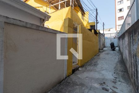 Casa para alugar com 32m², 1 quarto e sem vaga Casa para alugar com 32m², 1 quarto e sem vagaFachada
