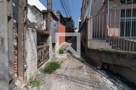 Casa para alugar com 32m², 1 quarto e sem vaga Casa para alugar com 32m², 1 quarto e sem vagaFachada